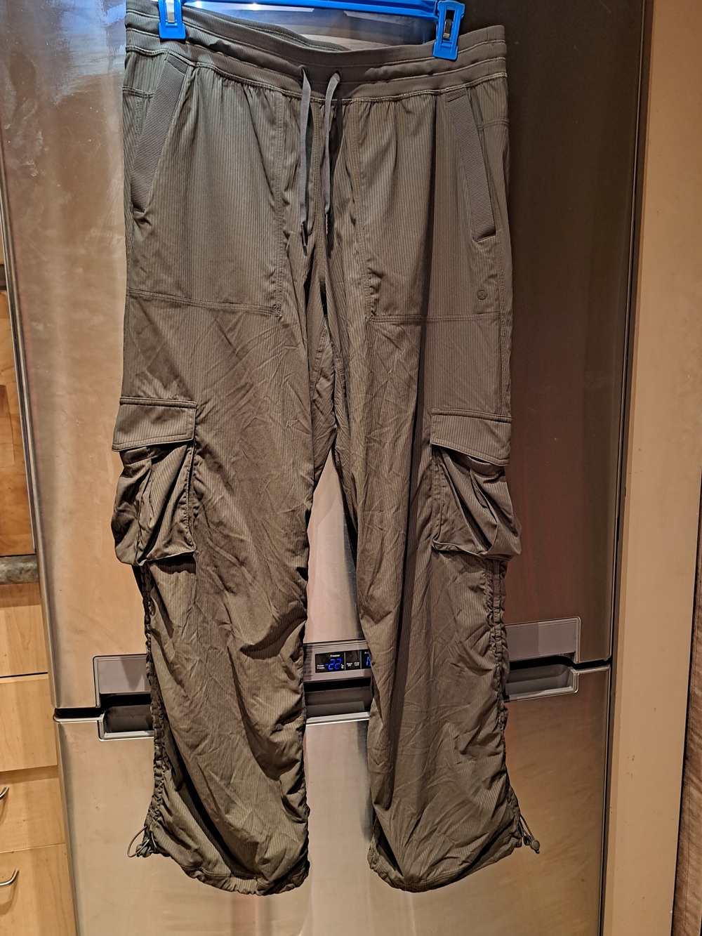 Men's Olive Cargo Jogger Pants with Drawstring Waist